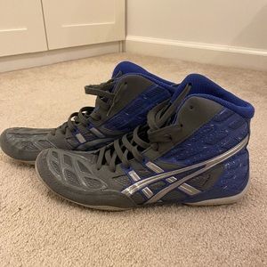Blue and Grey ASICS wrestling lifting shoes